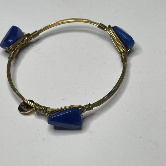 BOURBON & BOWETIES gold tone bracelet bangle faceted blue agate signed jewelry - Picture 3 of 9